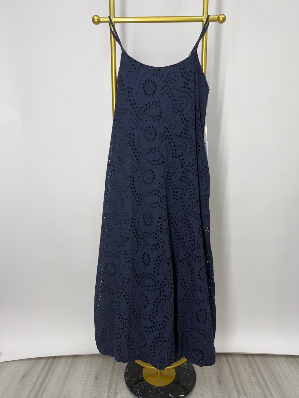 Young Fabulous & Broke Eyelet Cotton Maxi Dress Navy Bubble Hem Size L - Picture 2 of 9